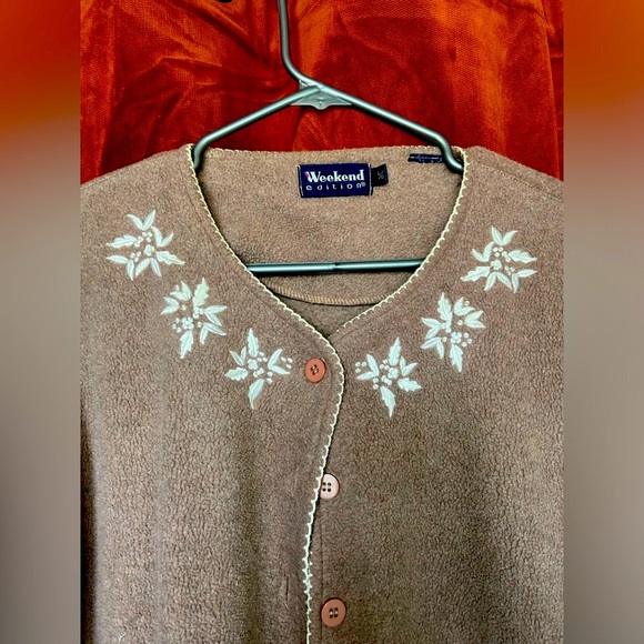 Vintage fleece cardigan with white embriodery - Picture 2 of 5